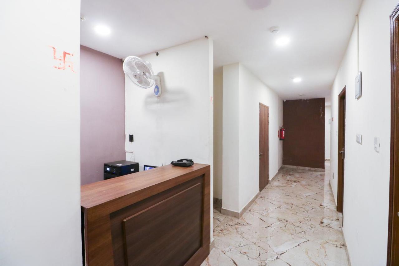 Hotel O Adri Hotels Near Dum Dum Metro Station Buitenkant foto
