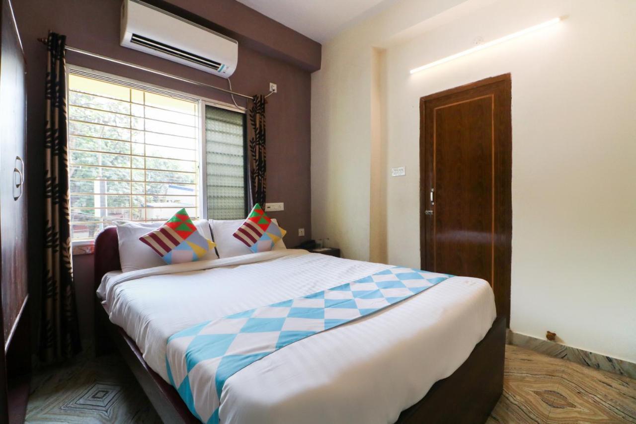 Hotel O Adri Hotels Near Dum Dum Metro Station Buitenkant foto